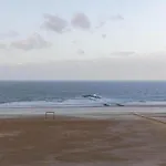 On Belgian Coast Near Beaches Apartamento Knokke-Heist