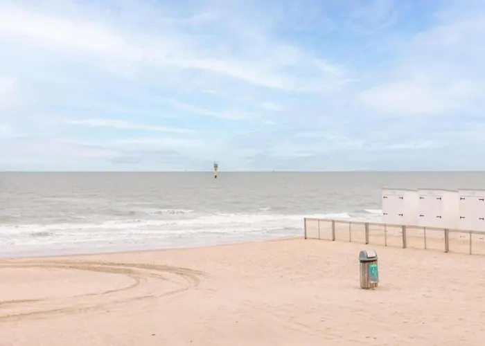 Appartement On Belgian Coast Near Beaches Knokke-Heist